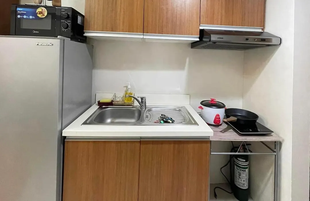 8 Adriatico Condominium Near Uppgh Slmec, Supreme Court And Us Embassy-1